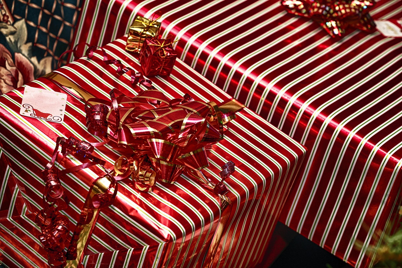 Descubre las mejores ideas de regalos de cumpleaños personalizados para mujeres, bebés y más. Opciones originales, útiles y con alto valor emocional.